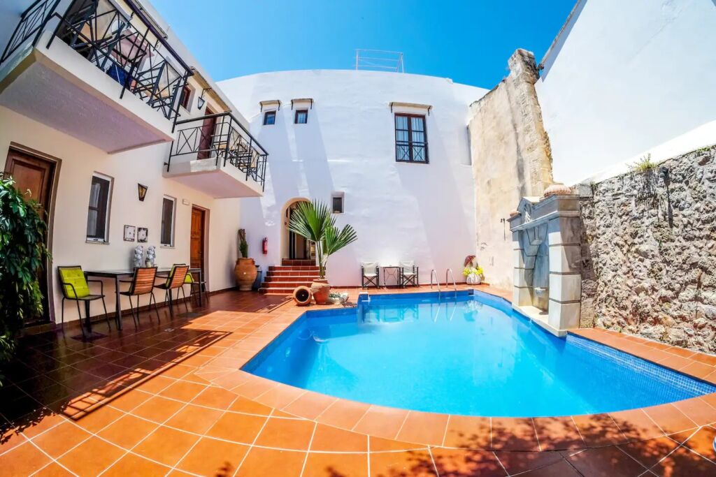 1 One-bedroom apartment with a shared pool in Atsipopoulo close to Rethymno