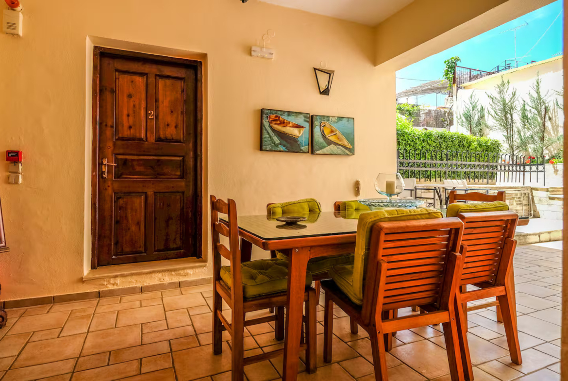 One-bedroom apartment with a shared pool in Atsipopoulo close to Rethymno
