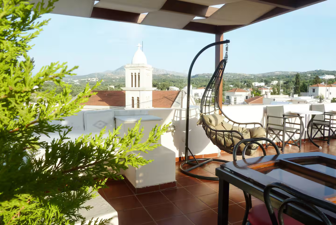 One-bedroom apartment with a shared pool in Atsipopoulo close to Rethymno