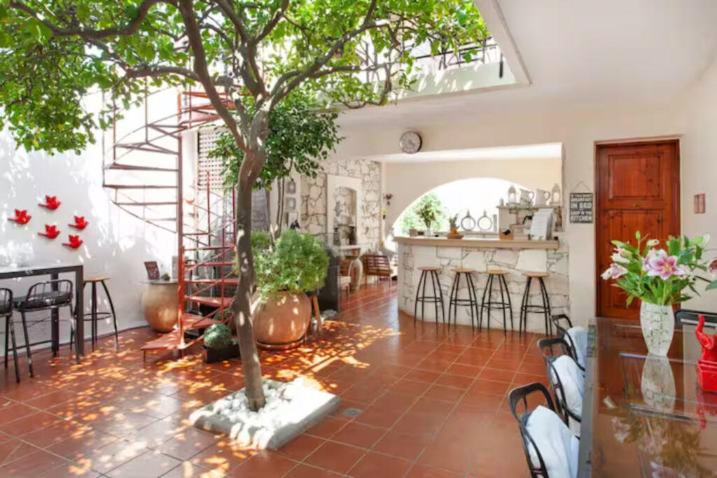 15 One-bedroom apartment with a shared pool in Atsipopoulo close to Rethymno