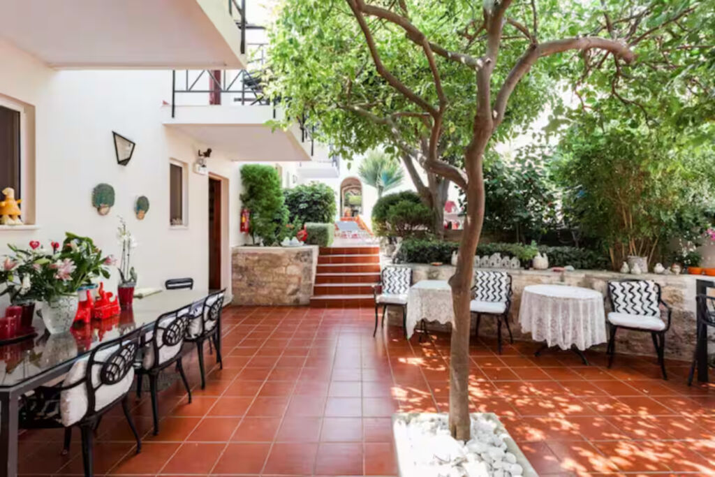 18 One-bedroom apartment with a shared pool in Atsipopoulo close to Rethymno