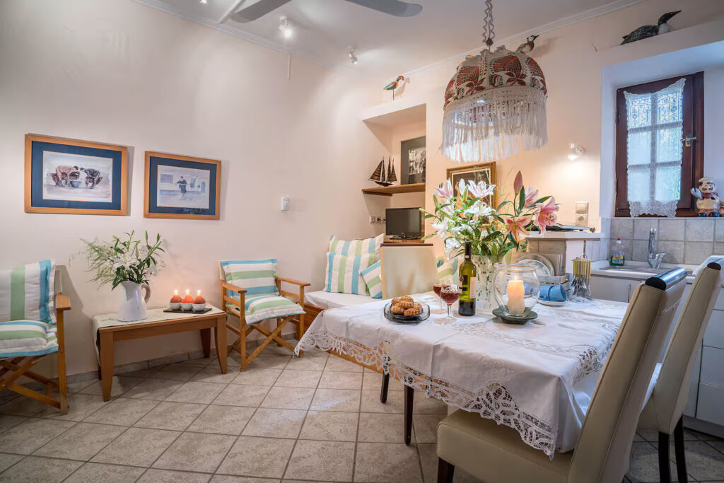 2 One-bedroom apartment with a shared pool in Atsipopoulo close to Rethymno