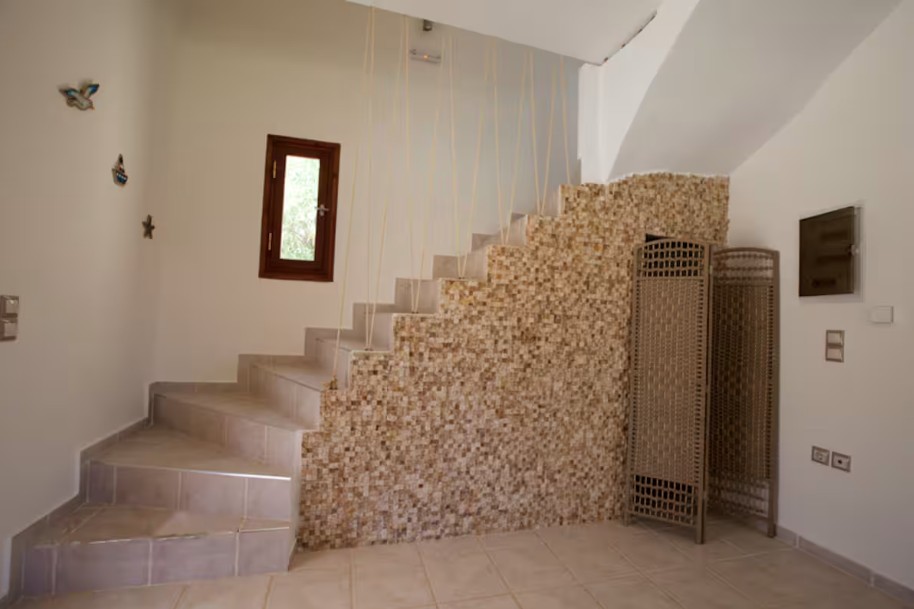 Detached 3-bedroom house with a pool & extra building capacity in Gavalochori