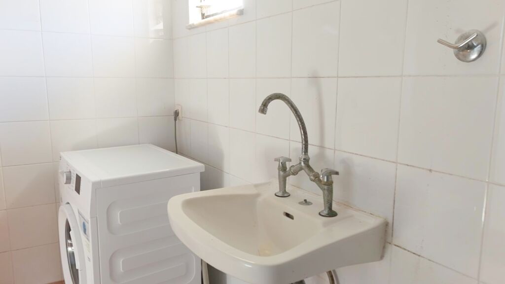 Two-bedroom ground floor apartment with a spacious plot & within walking distance to the beach in Kalyves