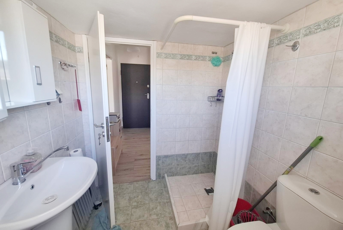 Beachfront one-bedroom apartment with White Mountains view in Almyrida