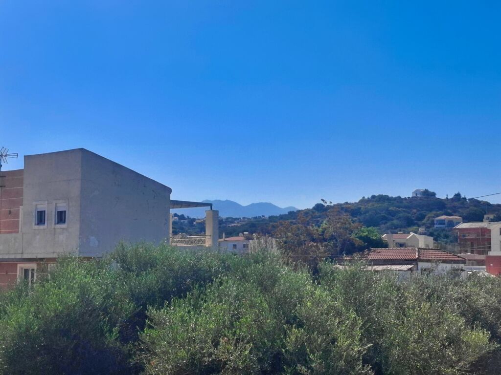 22 Beachfront one-bedroom apartment with White Mountains view in Almyrida
