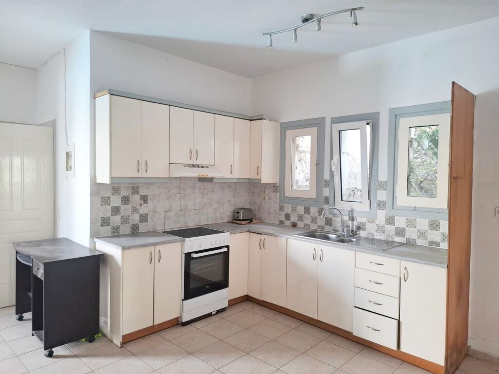 One-bedroom apartment with a shared pool & sea view within walking distance to the beach in Kalyves