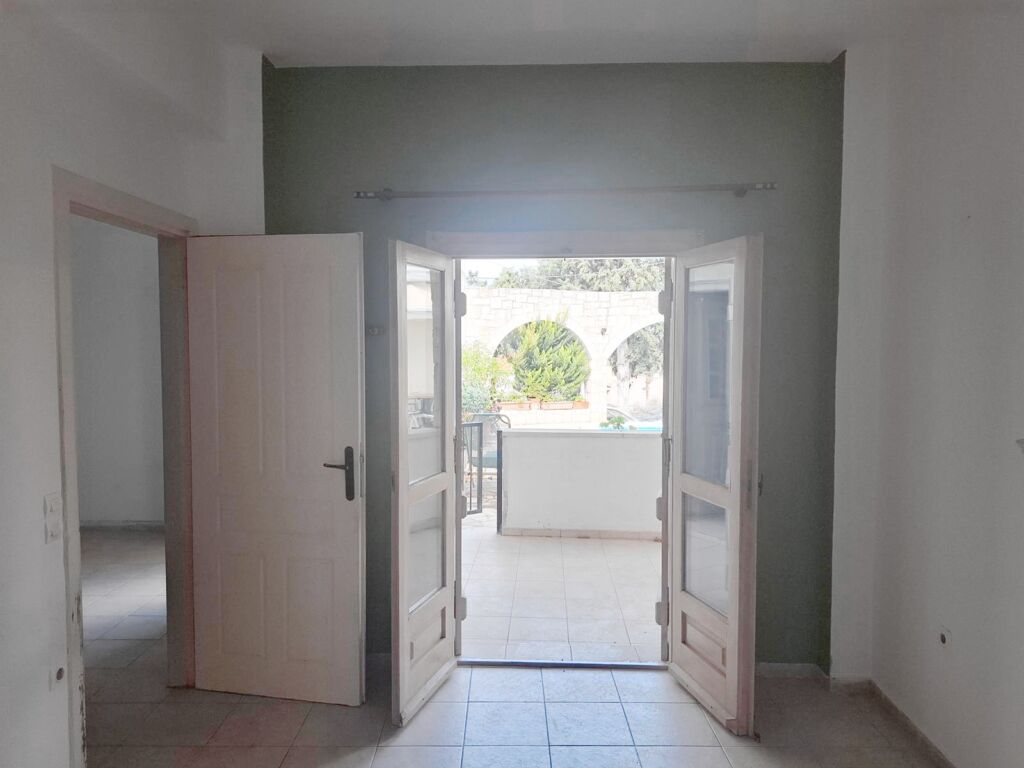 One-bedroom apartment with a shared pool & sea view within walking distance to the beach in Kalyves