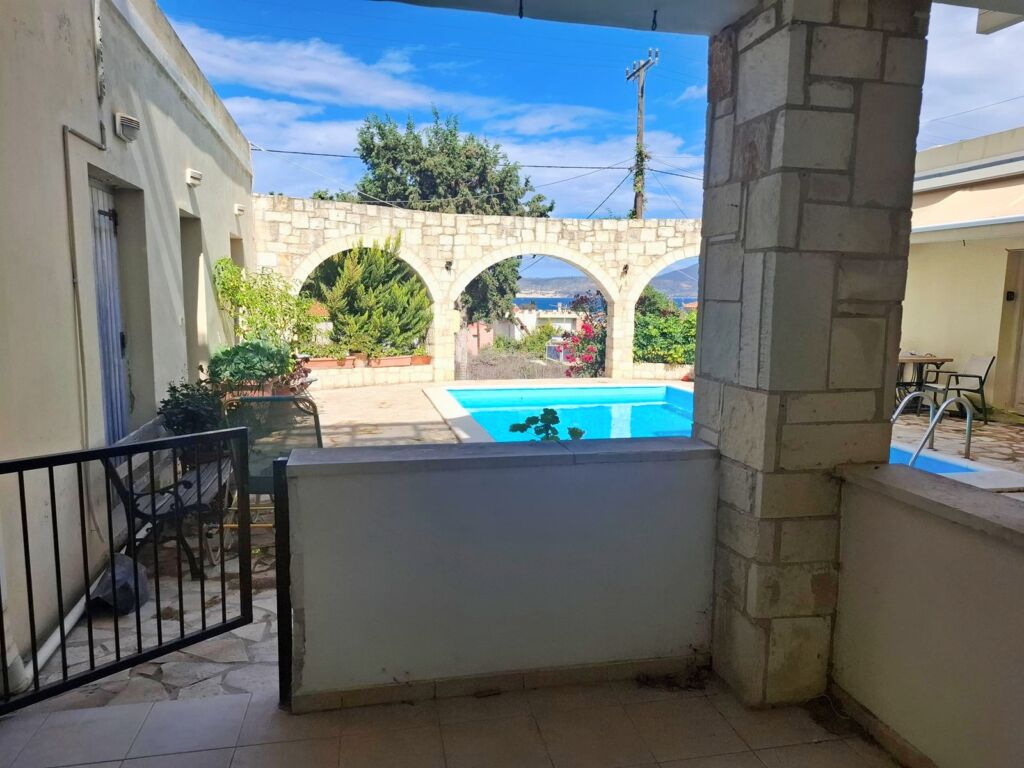 One-bedroom apartment with a shared pool & sea view within walking distance to the beach in Kalyves