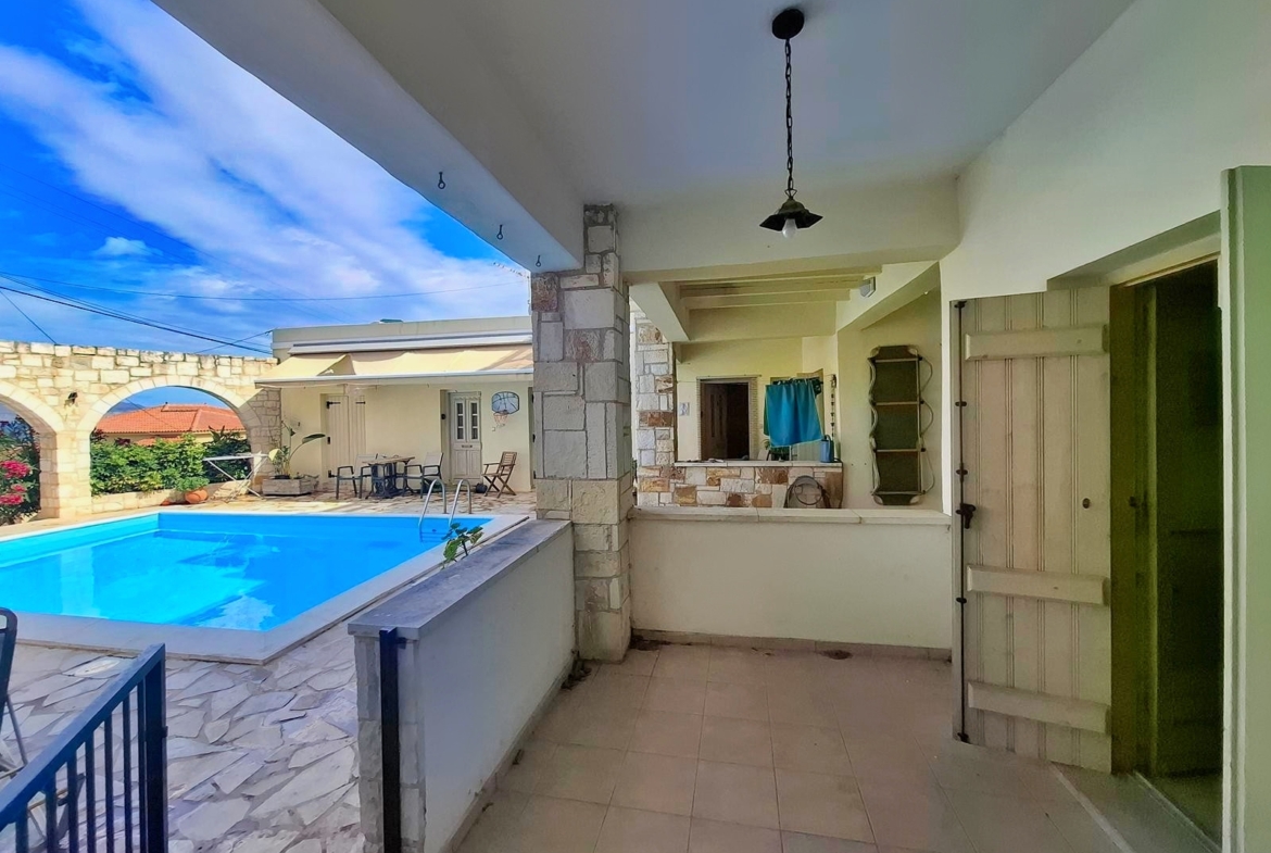 One-bedroom apartment with a shared pool & sea view within walking distance to the beach in Kalyves
