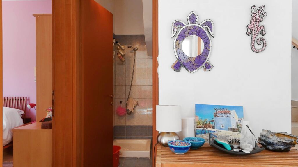 default Two-bedroom house with a shared pool in Drapanos