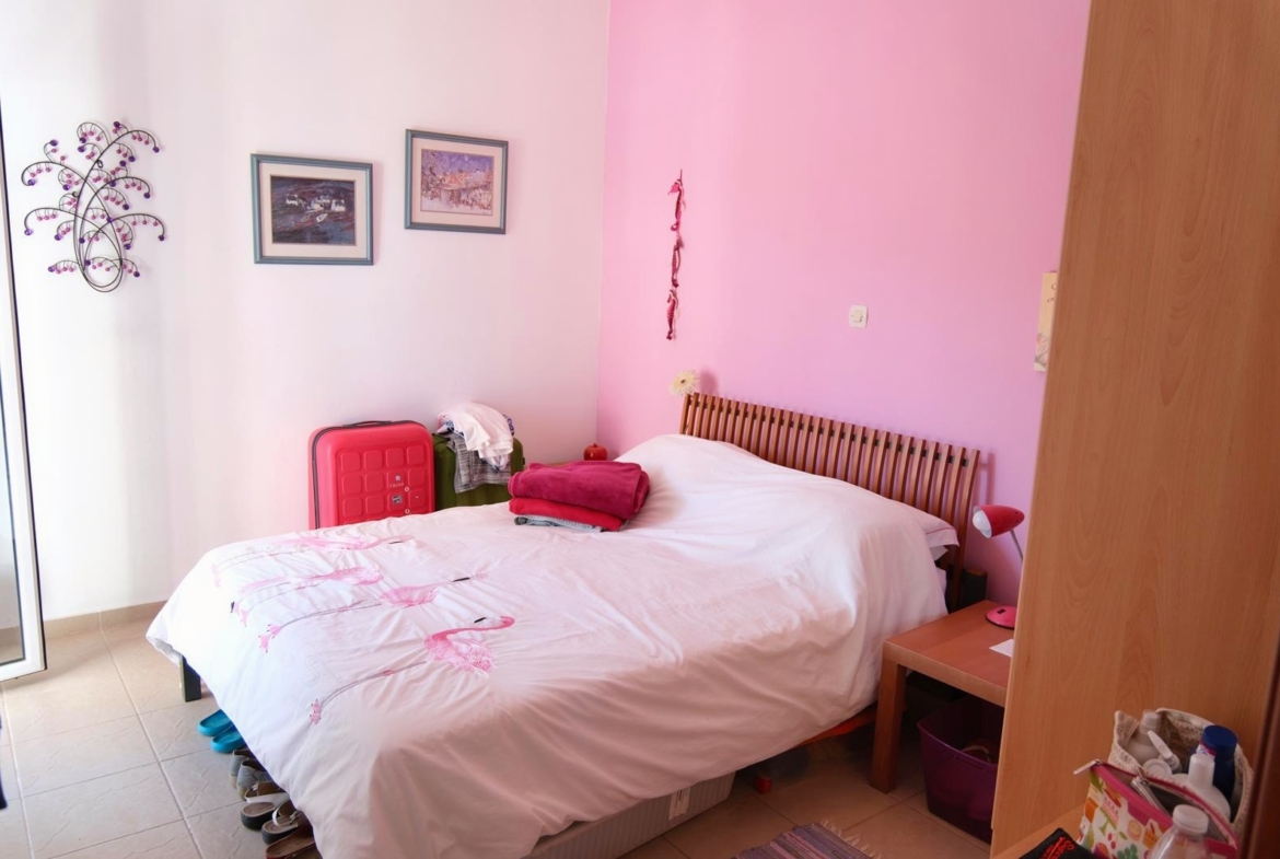 Two-bedroom house with a shared pool in Drapanos