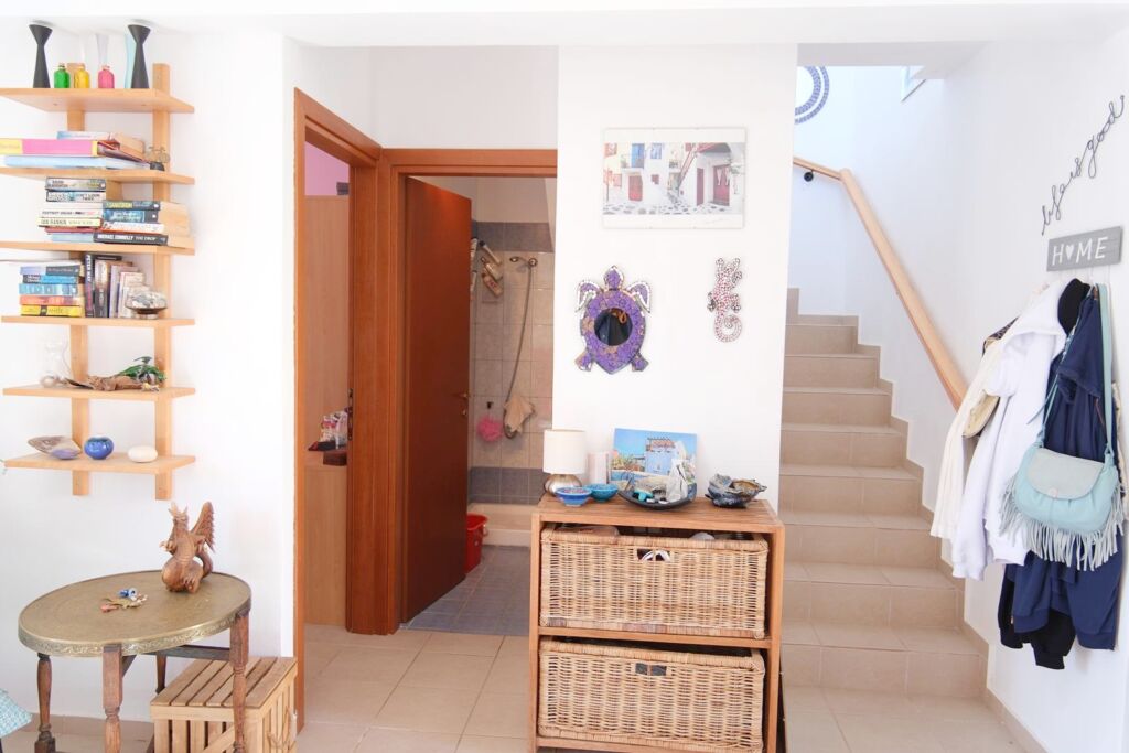 24 Two-bedroom house with a shared pool in Drapanos