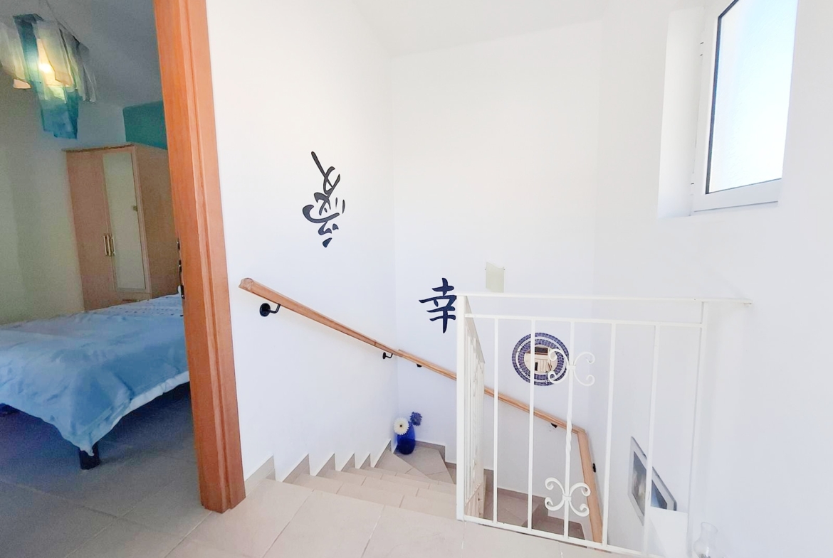 Two-bedroom house with a shared pool in Drapanos