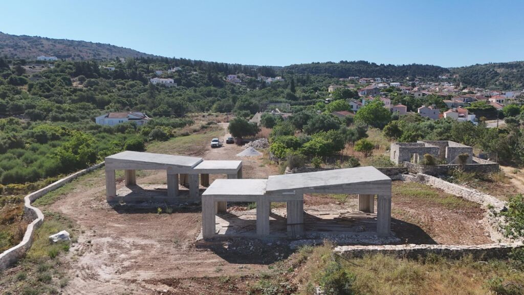 Newly built detached 2-bedroom house with White Mountains view in Gavalochori