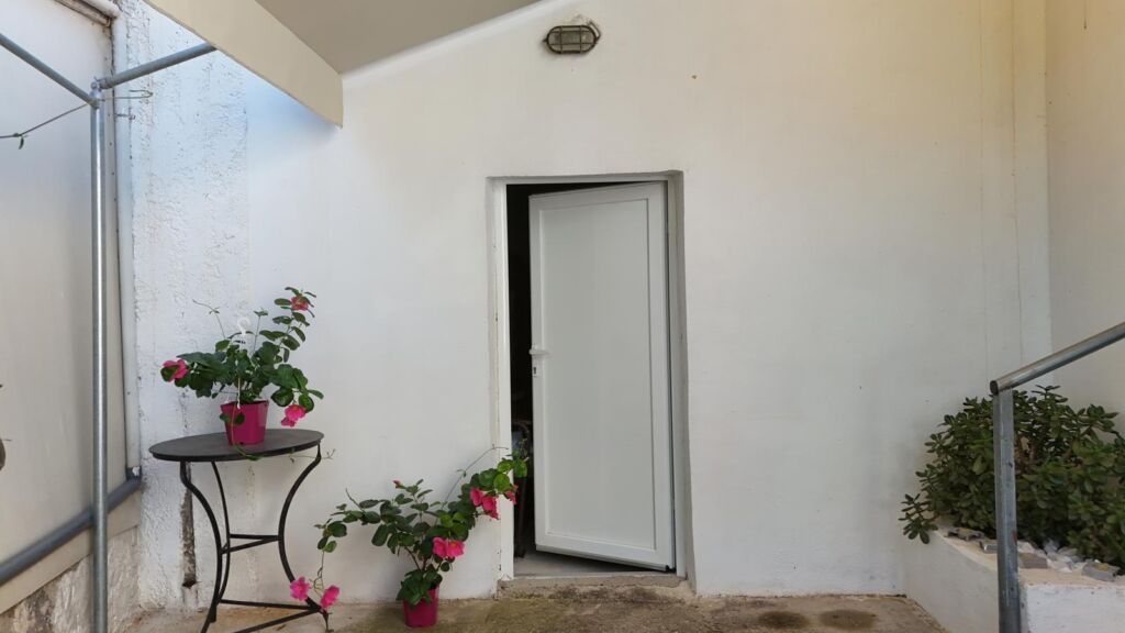 default Cozy stone house with a spacious courtyard in Stylos