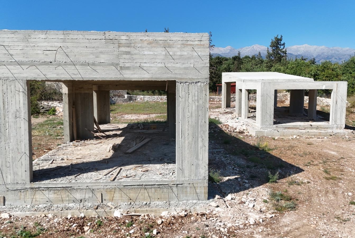 Newly built detached 2-bedroom house with White Mountains view in Gavalochori