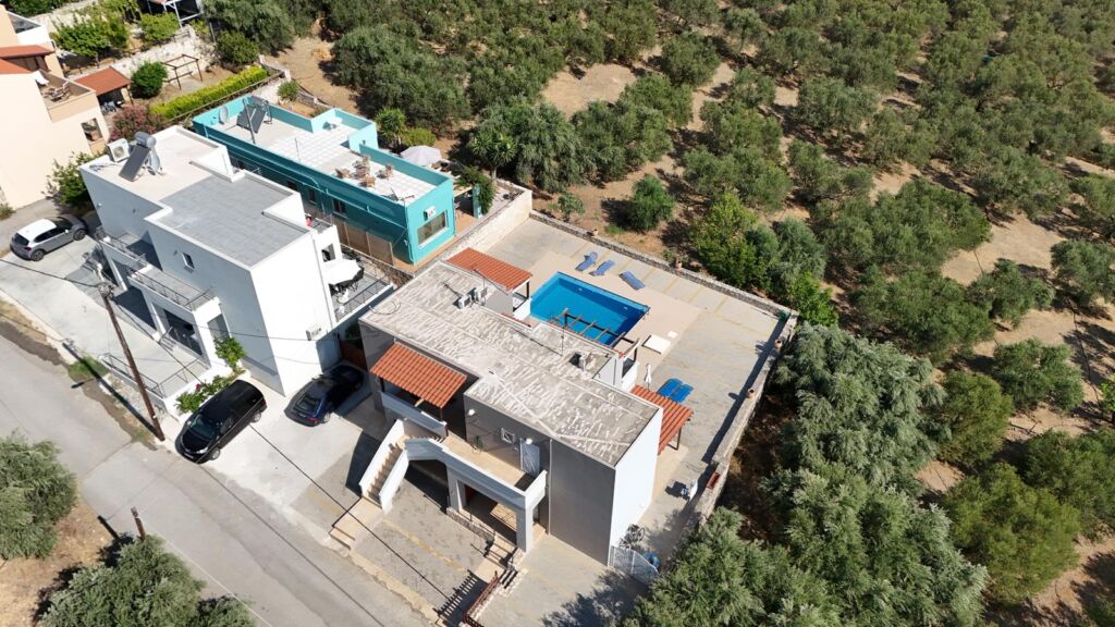 default Second floor one-bedroom apartment with a sea view & shared pool in Tavronitis
