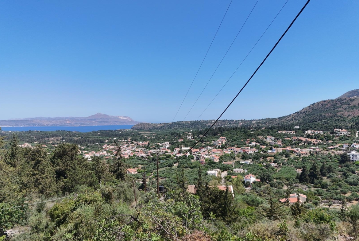 Building plot with sea & village views in Gavalochori