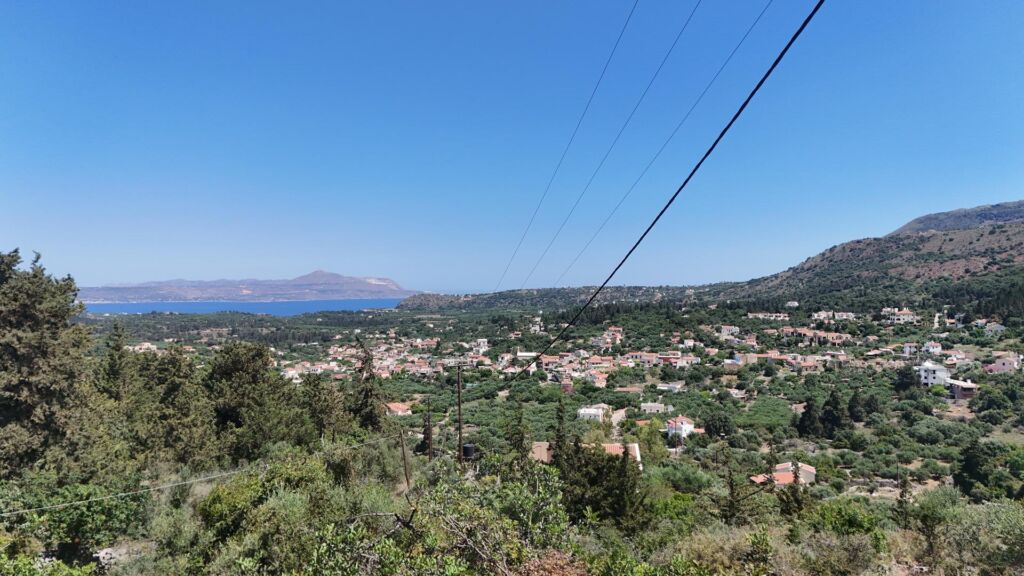 Building plot with sea & village views in Gavalochori