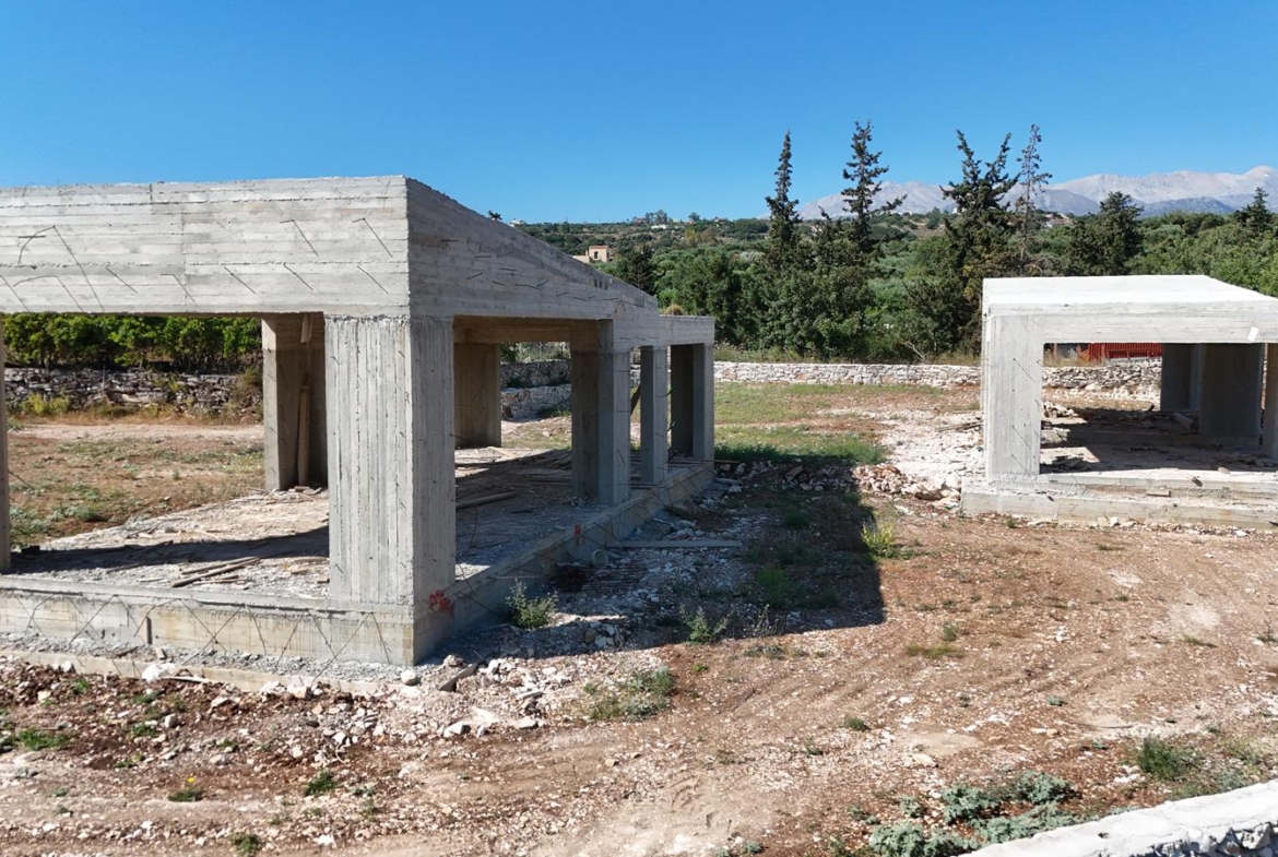 Newly built detached 2-bedroom house with White Mountains view in Gavalochori