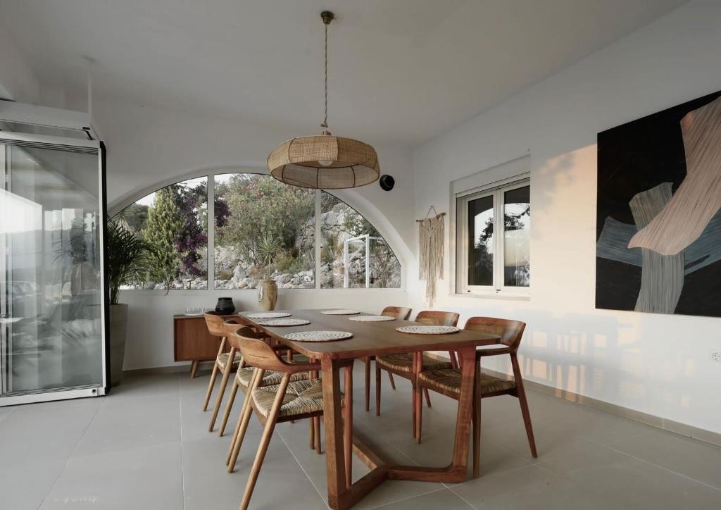 Three-bedroom villa with private pool & amazing sea views in Plaka near Almyrida beach
